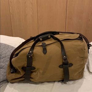 Filson Tan Medium Duffle #70222